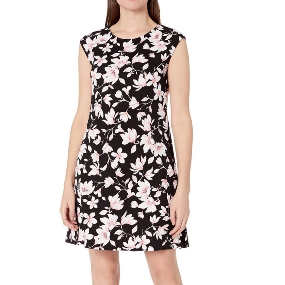 Nine West Black Multi Women's Cap
Sleeve Printed Swing Dress